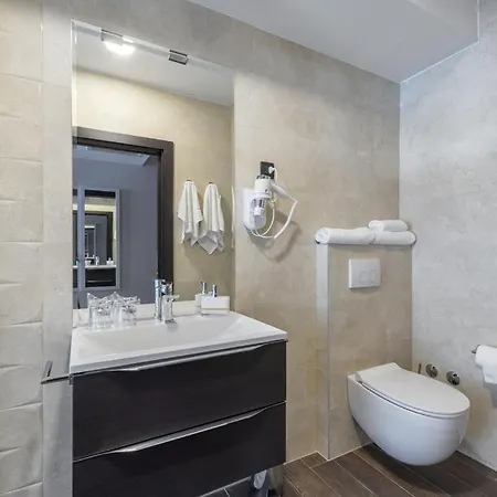 Luxury 